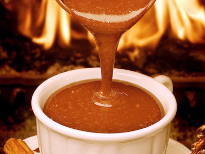 Chocolate quente com lima-da-Pérsia.