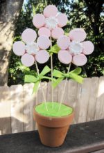 Topiaria , vaso de flores de marshmallow.