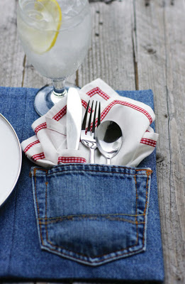 Salada e fricassê de frango servindo 50 pessoas