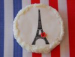 Comemore com tema Paris