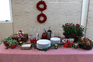 Mesa de Natal para receber os familiares