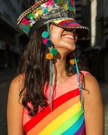 Quepes e viseiras para o carnaval