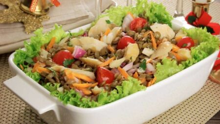 Salada de lentilha para o Ano Novo.