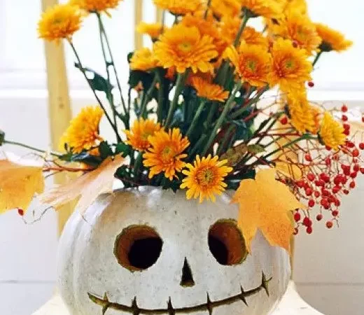 Decoração com flores no Halloween