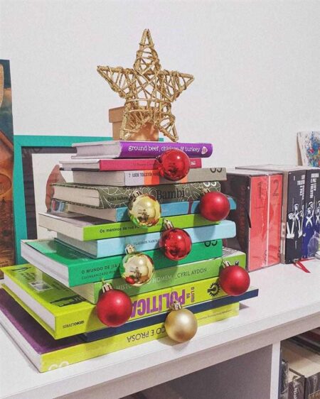 Árvores natalinas com livros